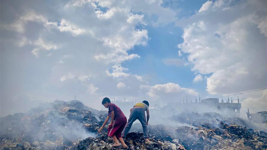 UNRWA warns of environmental crisis as 330,000 tons of waste pile up in Gaza