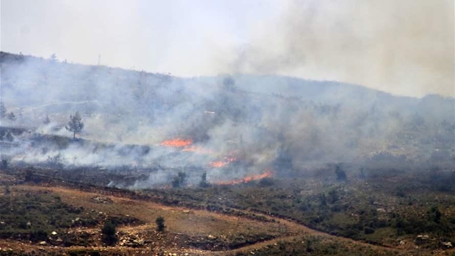 NNA: Fires break out in Naqoura and Majdal Zoun due to phosphorous bombing