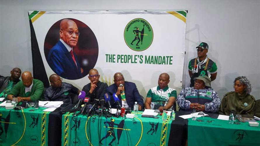 حزب رئيس جنوب إفريقيا السابق زوما يعلن إنضمامه للمعارضة في البرلمان