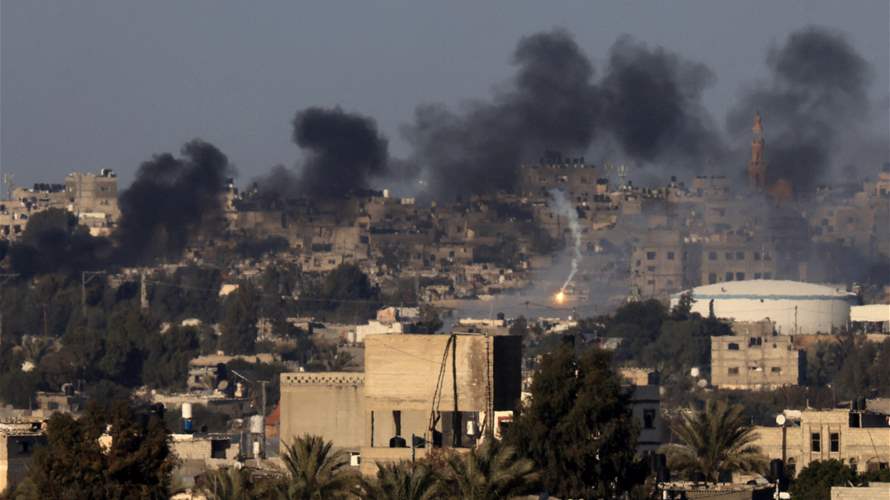 Israeli forces intensify attacks on Gaza, clashes with Hamas in Rafah