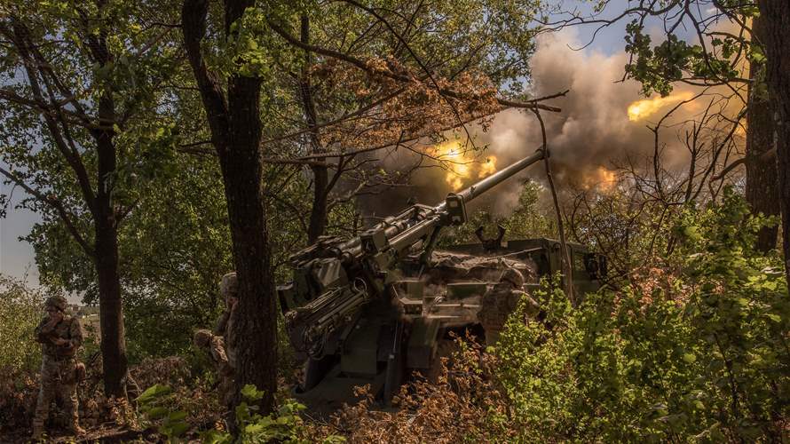 Russian shelling kills four in east Ukraine town