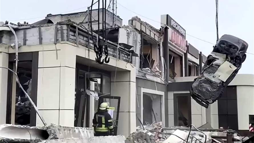 إصابة موظفي وزارة الطوارئ الروسية في قصف أوكرانيّ