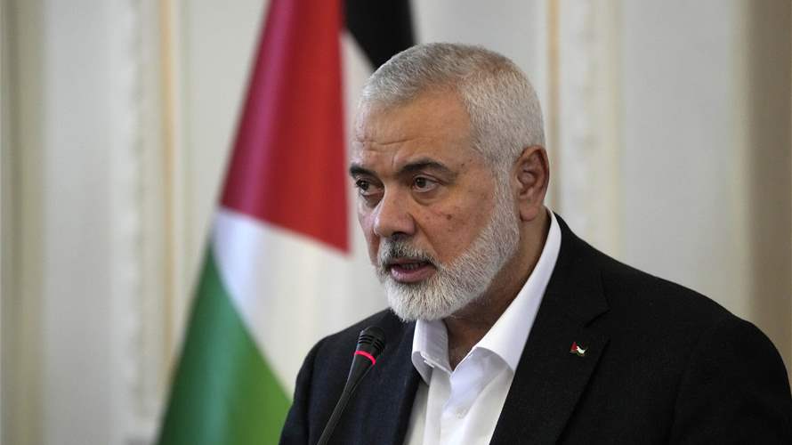 Hamas leader Ismail Haniyeh talks to Egypt, Qatar mediators on Gaza ceasefire deal