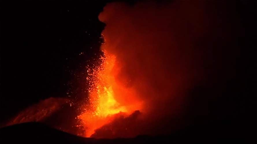 Italy's Etna and Stromboli volcanoes erupt, Catania Airport closed