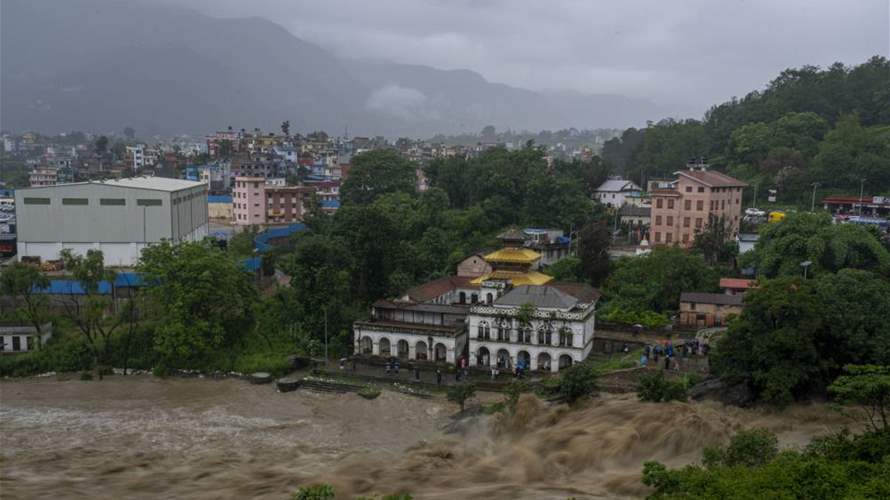 11 قتيلًا و8 مفقودين في انهيارات أرضية بسبب الأمطار الغزيرة في نيبال