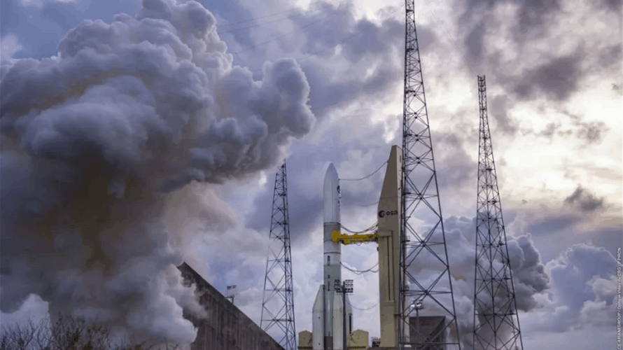 استعدادات نهائية قبيل إطلاق صاروخ "أريان 6" الأوروبي لأول مرة