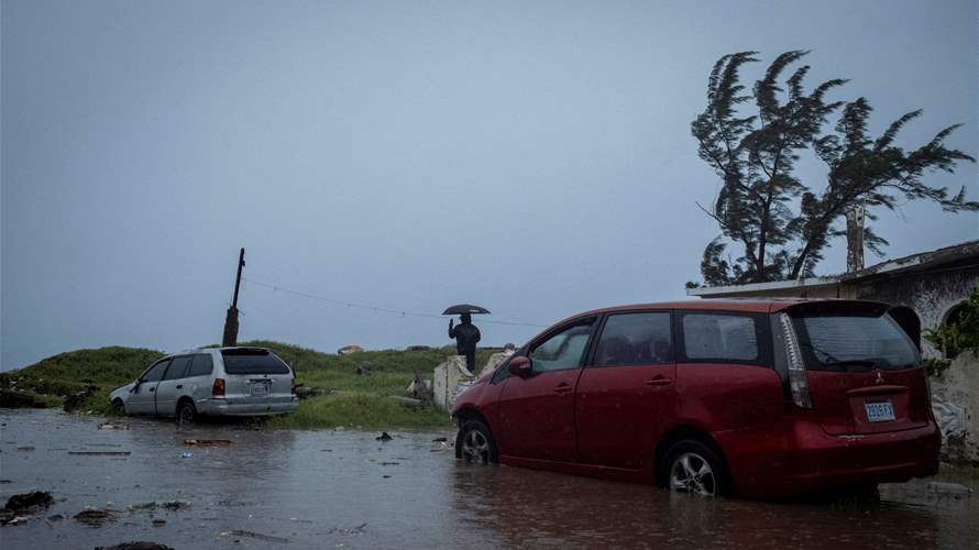 Storms trap over 130 people near China's Tibetan border with Nepal