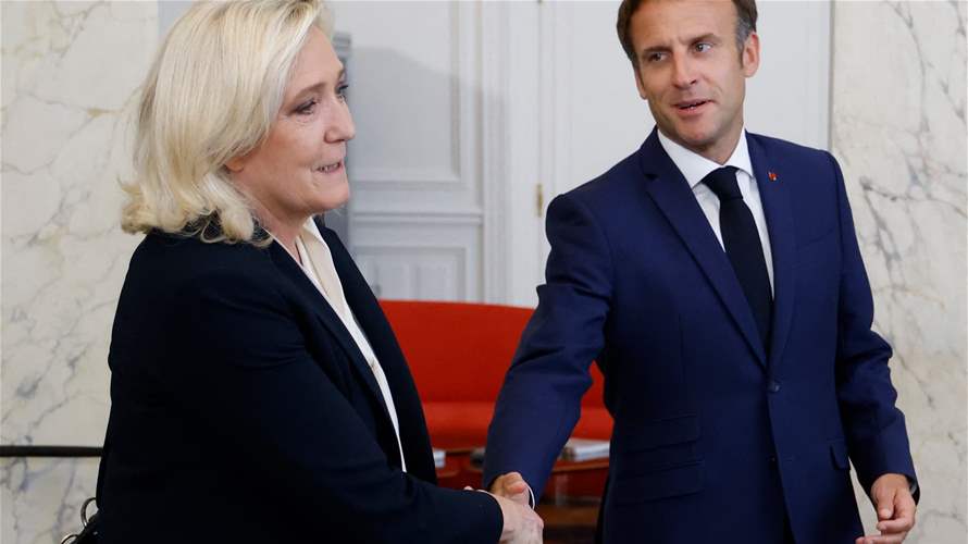 Le Pen blames Macron for government gridlock