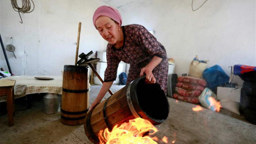 "القرى الخالية من الكحول"... ظاهرة تتسع في كازاخستان