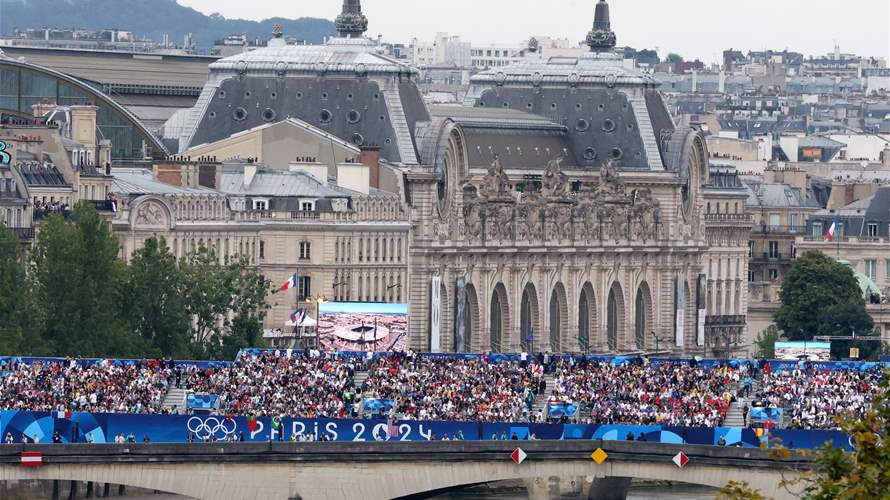 بعد طول انتظار... حفل افتتاح أولمبياد باريس ينطلق في نهر السين (صور)
