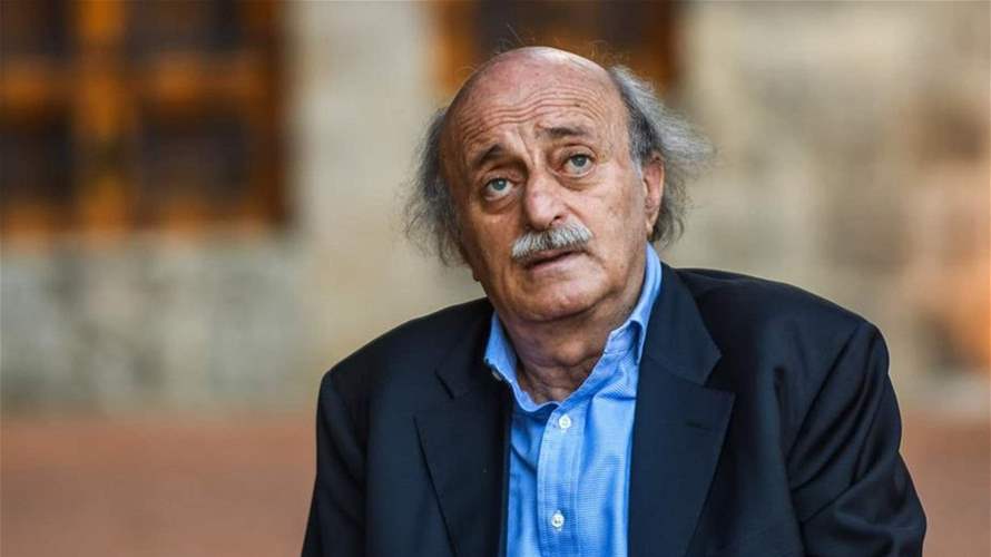 Jumblatt discusses southern Lebanon tensions with US envoy Hochstein