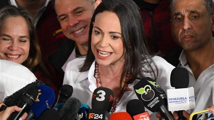 زعيمة المعارضة الفنزويلية تدعو الناخبين للبقاء في مكاتب الاقتراع لمراقبة الفرز