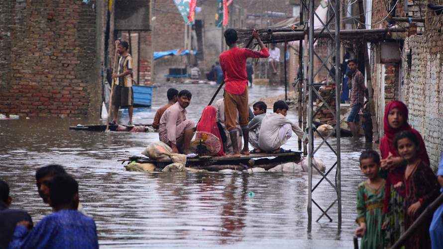 Floods, heavy rain in Pakistan kill at least 30