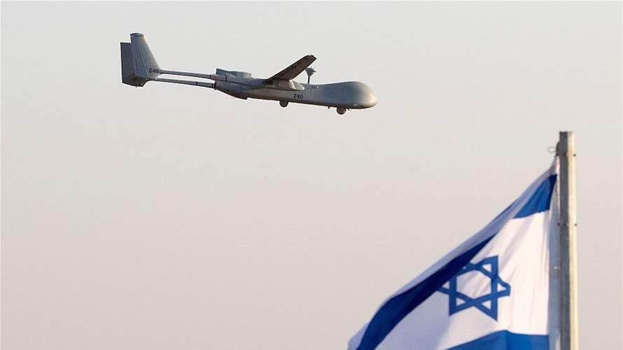 Israeli drone targets area near square in Mays al-Jabal, resulting in injuries