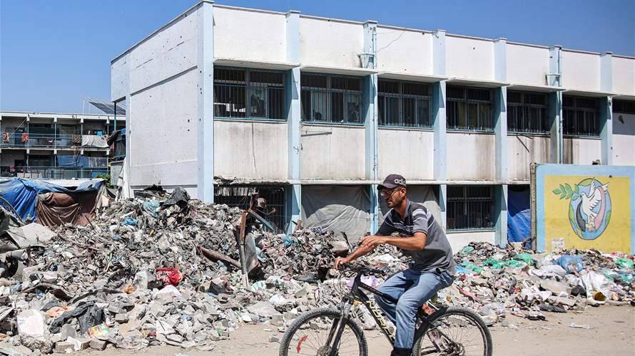 Israeli army: Air Force strikes Hamas command and control complex in Gaza school