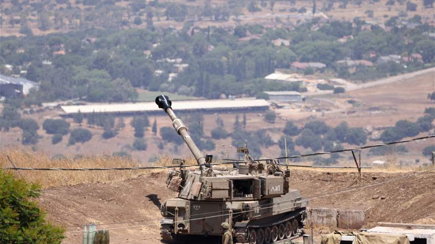 Israeli artillery shelling in Yohmor Al Shaqif, South Lebanon, causes fires near homes