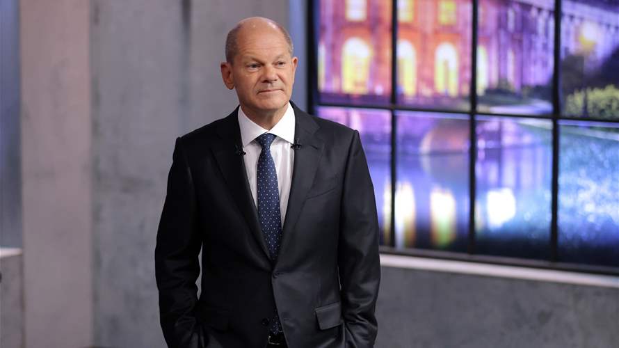 Scholz urges 'democratic parties' to exclude far-right after regional polls