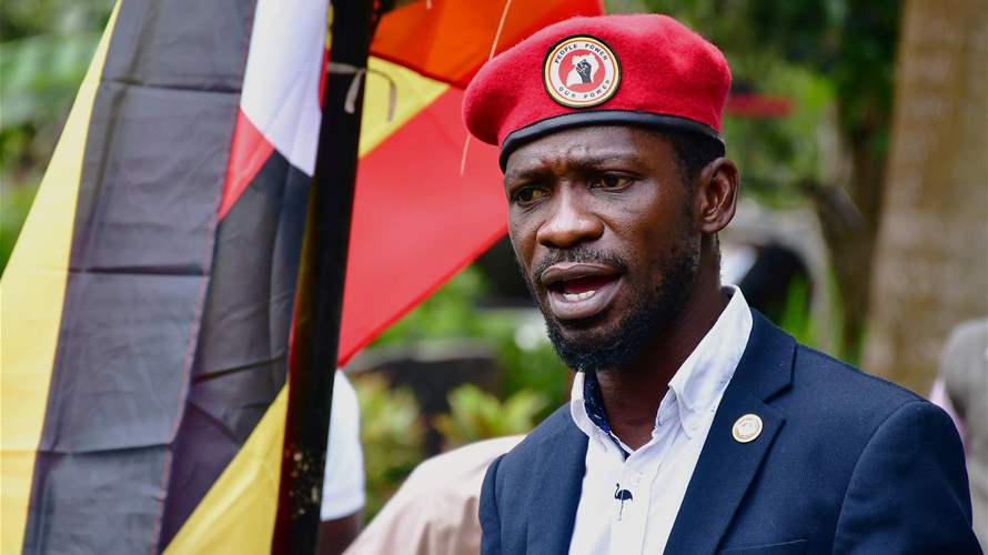 Ugandan opposition leader 'shot in the leg by police'