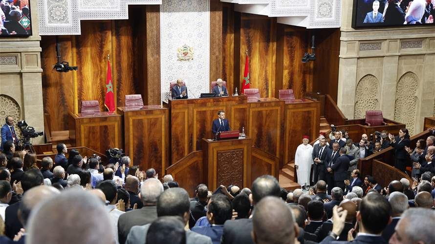 ماكرون يجدد دعم فرنسا "لسيادة المغرب" على الصحراء الغربية 