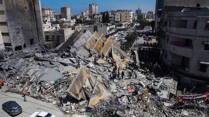 Israeli airstrike on Gaza's Sheikh Radwan neighborhood kills three and wounds ten