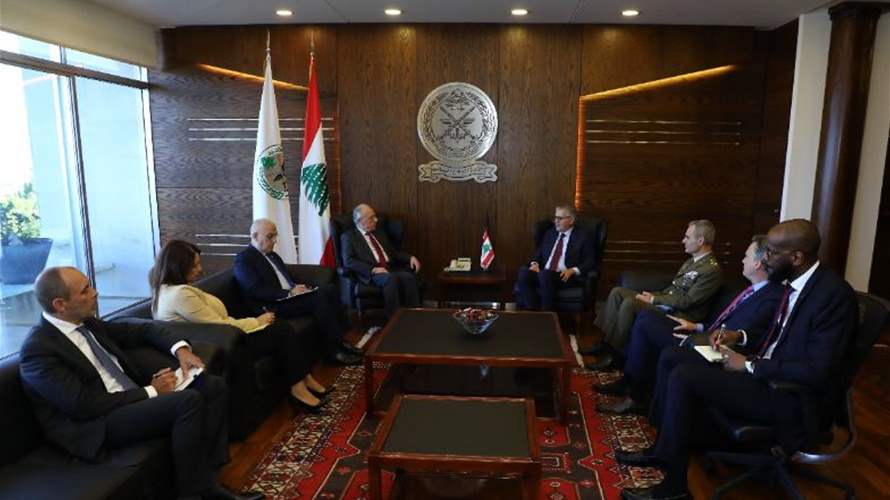 UNIFIL Chief affirms solidarity with Lebanon during meeting with Defense Minister Sleem