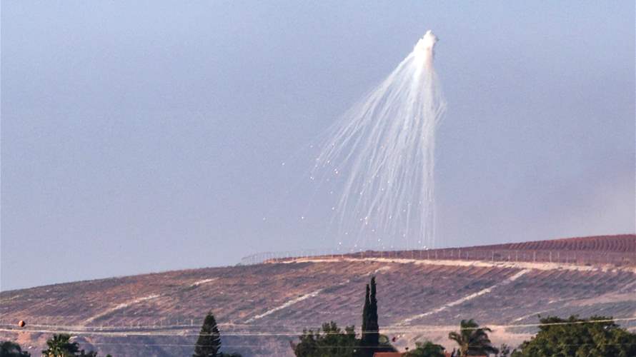 Israeli forces shell southern Lebanese villages with phosphorus in attempt to advance toward Biyyadah