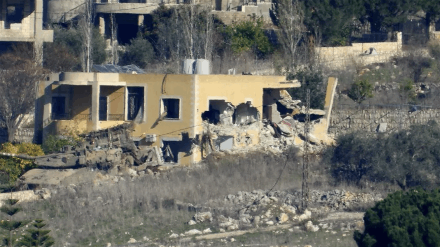 Elderly woman evacuated from Bani Haiyyan amid reports of Israeli demolitions