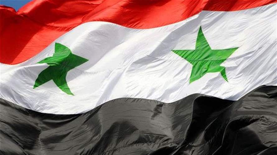 Security official says Lebanon returns 70 Syrian officers and soldiers to their country