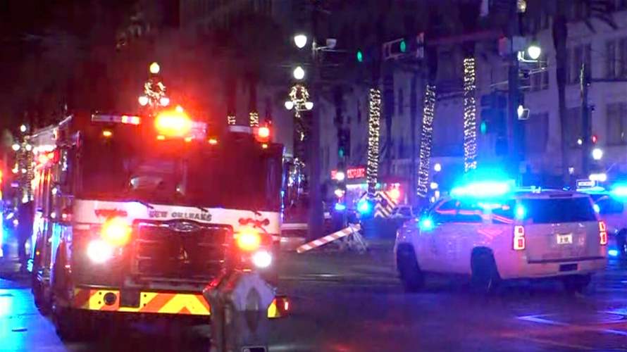 10 dead, 30 injured as vehicle hits crowd in New Orleans