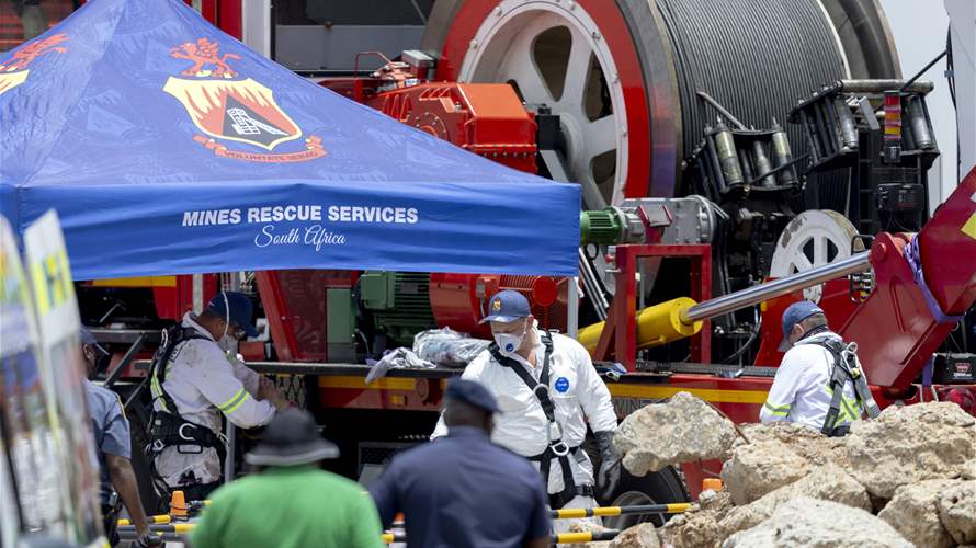 Death toll jumps to 60 at illegal South African gold mine