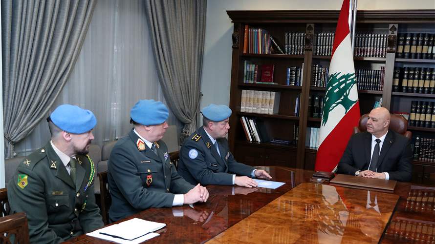 Lebanon's president calls for Israeli withdrawal, release of detainees in talks with UN official