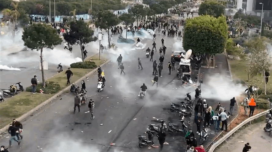 Tear gas and stone-throwing: Chaos erupts at Hezbollah demonstration in Beirut