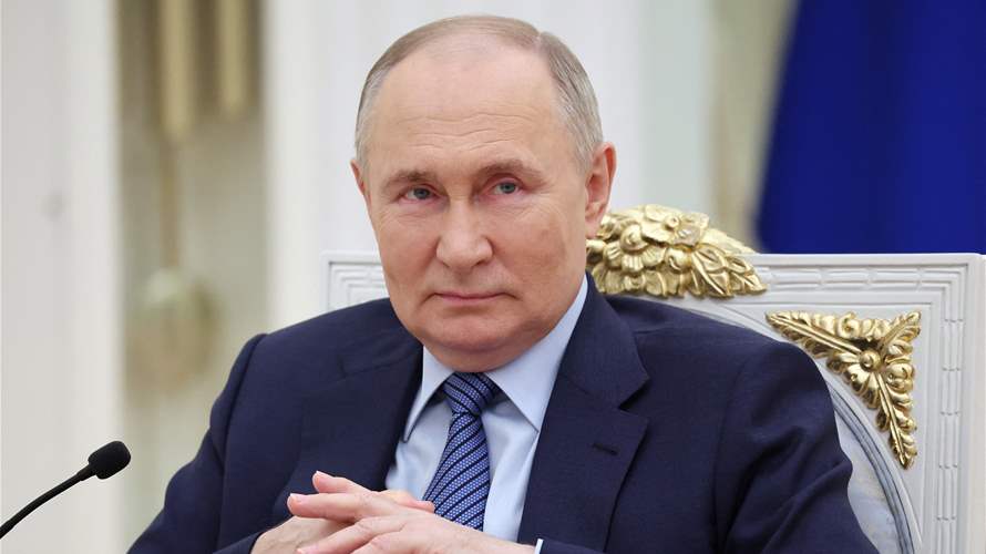 Putin says Russia-US contacts give 'hope'