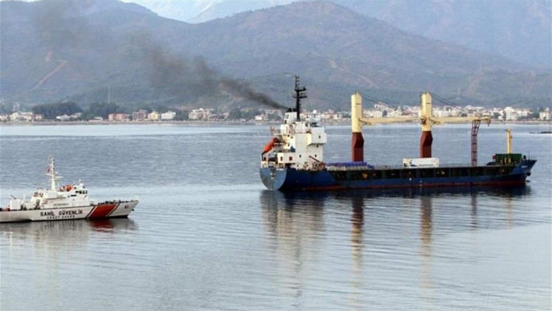 Greek gunboat on patrol nudged by Turkish cargo vessel-Navy