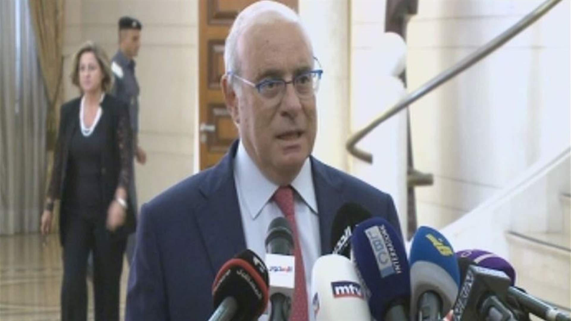 Minister Abou Sleiman: I gave my instructions to facilitate work permit procedures for Palestinians