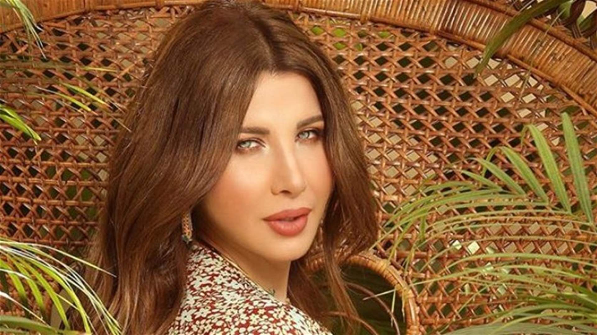 معجب طلب قبلة من نانسي عجرم.. شاهدوا ردّة فعلها الطريفة (فيديو)