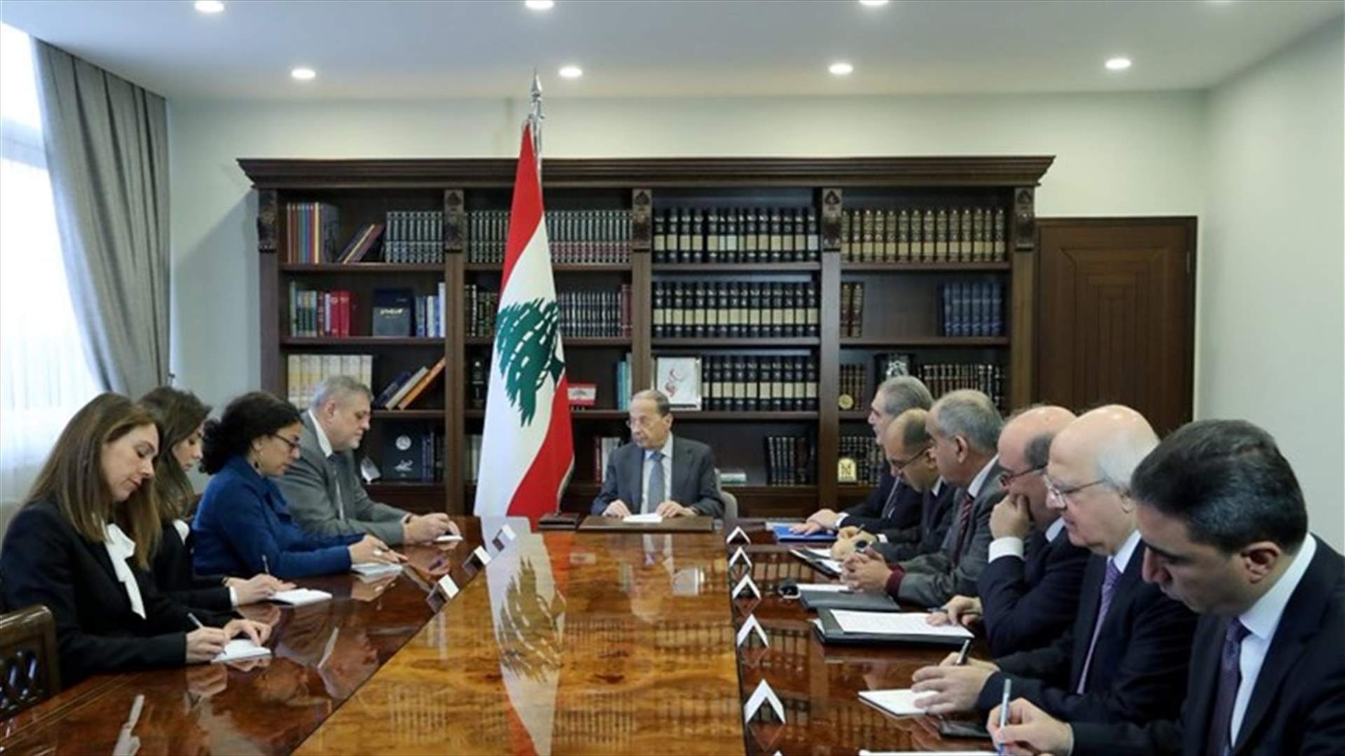 الرئيس عون يحذر من استمرار تلقي لبنان النتائج الجانبية للحروب