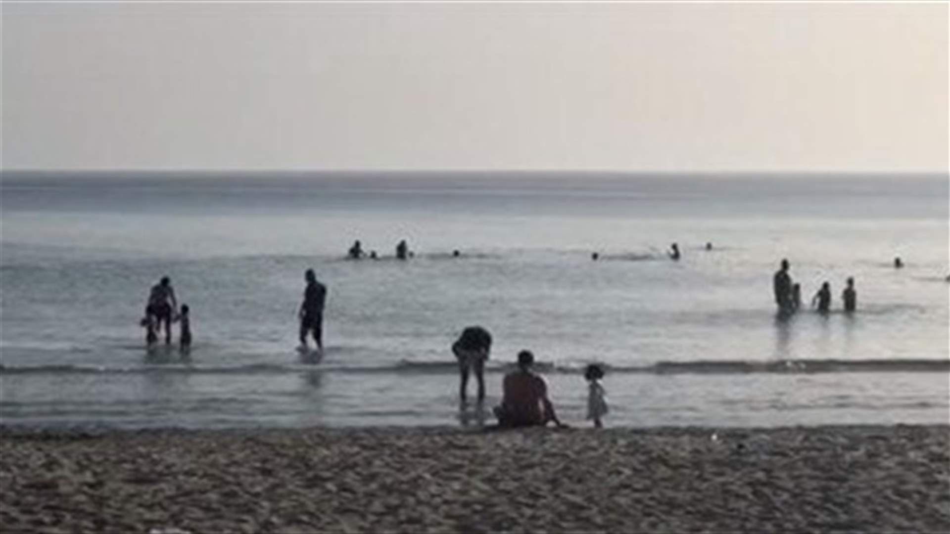 Tyre beach overcrowded with beachgoers-[VIDEO]