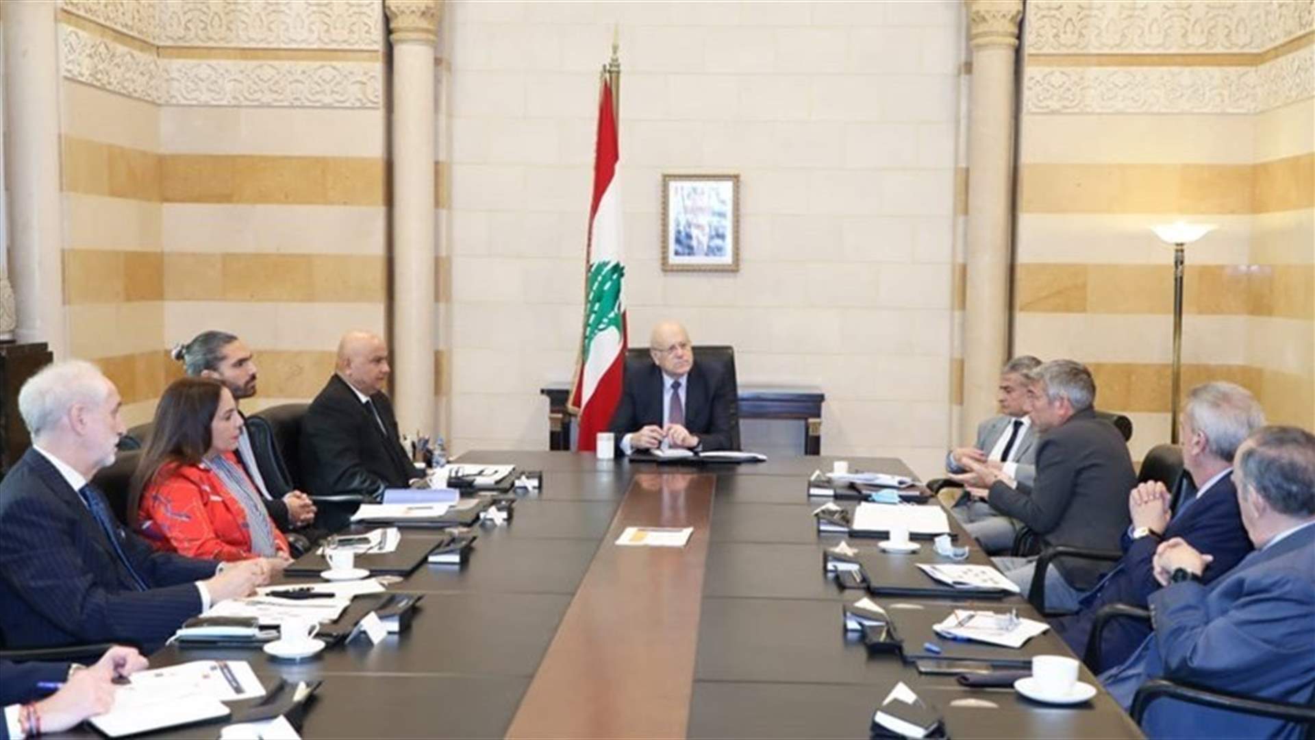 World Bank projects for Lebanon&#39;s power sector tackled at Grand Serail