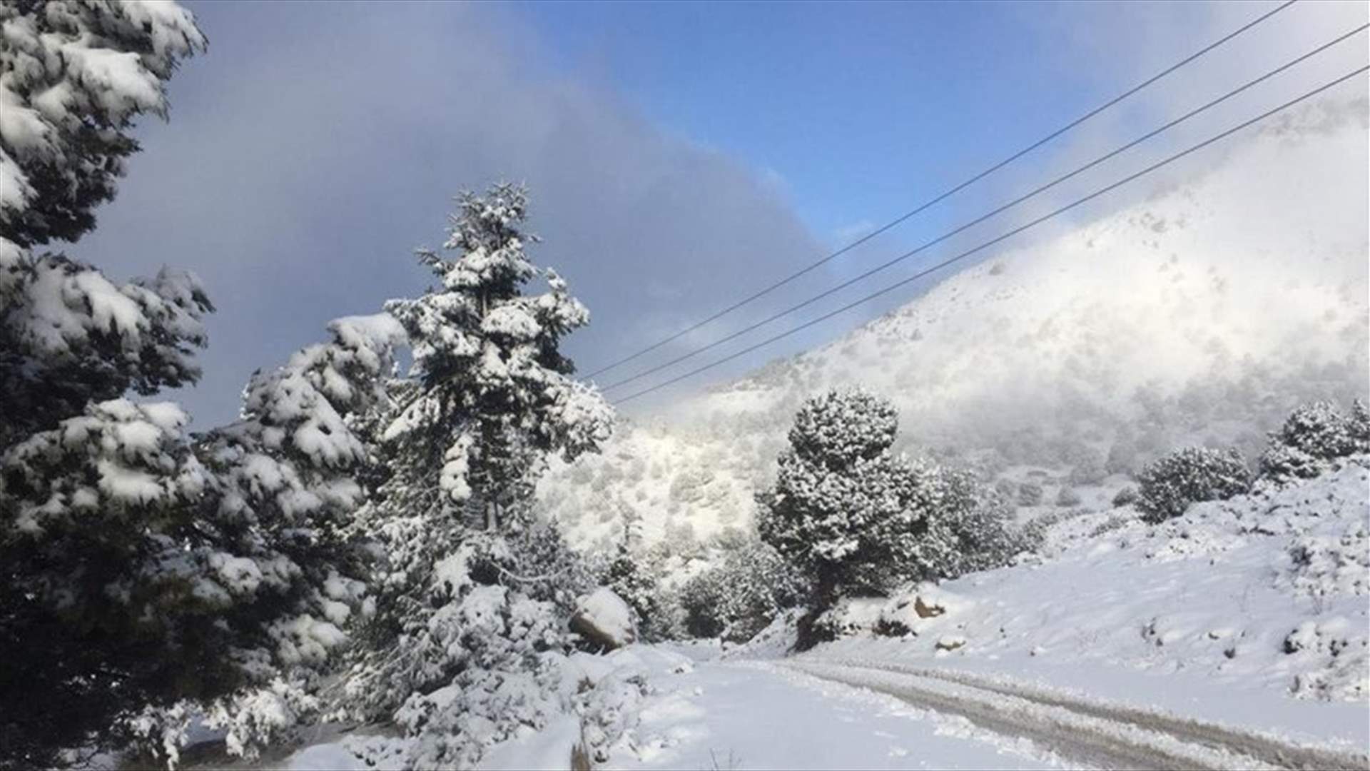 Snow cuts off several roads across Lebanon